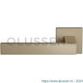 GPF Bouwbeslag Anastasius 1308.A4-02L Zika deurkruk linkswijzend op vierkant rozet 50x50x8 mm Champagne blend GPF1308A40200-02