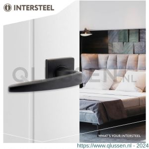 Intersteel Living 1711 deurkruk Zeus op vierkant rozet 7 mm nokken mat zwart 0023.171102
