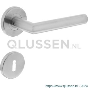 Intersteel Living 1317 deurkruk recht Hoek 90 graden op rond rozet 55 mm plus 7 mm nokken met sleutelgat plaatje RVS EN 1906/4 0035.131703