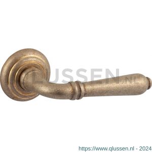 Mandelli1953 531R Sevilla deurkruk gatdeel rechtswijzend op rozet 51x12 mm messing getrommeld TH50531MC0300